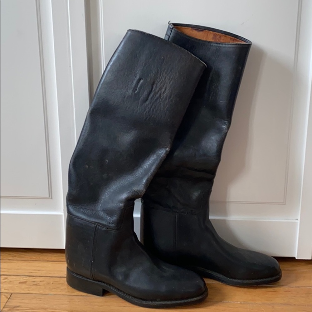 Vintage equestrian black leather boots